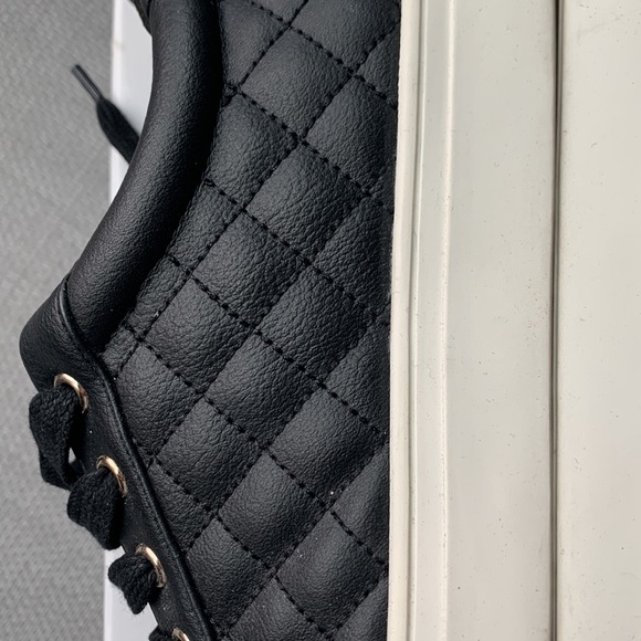 Kurt Geiger Sneakers - Picture 6 of 9